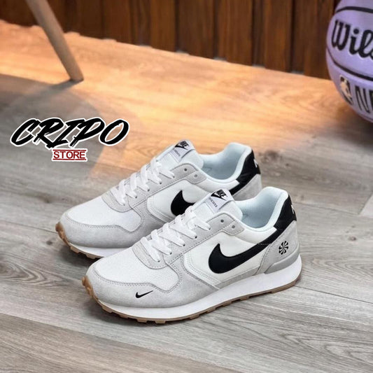 INTERNATIONALIST II SUMMIT GUM