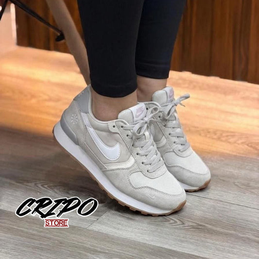 INTERNATIONALIST II PLATINUM GUM