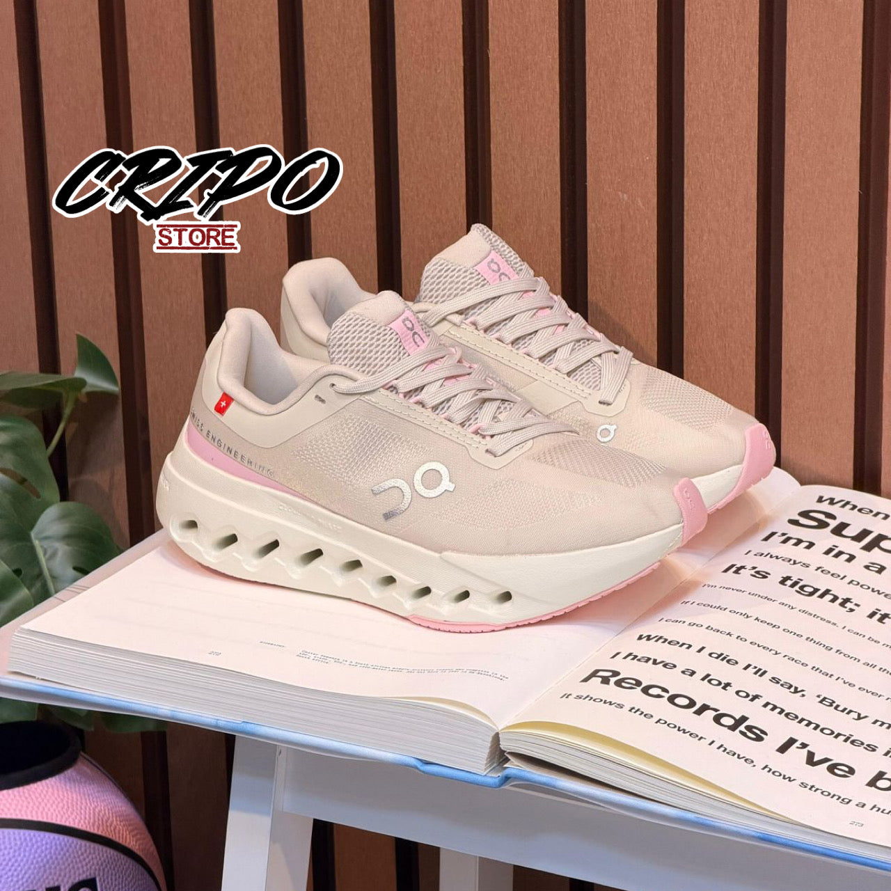 ON CLOUDSURFER Pink