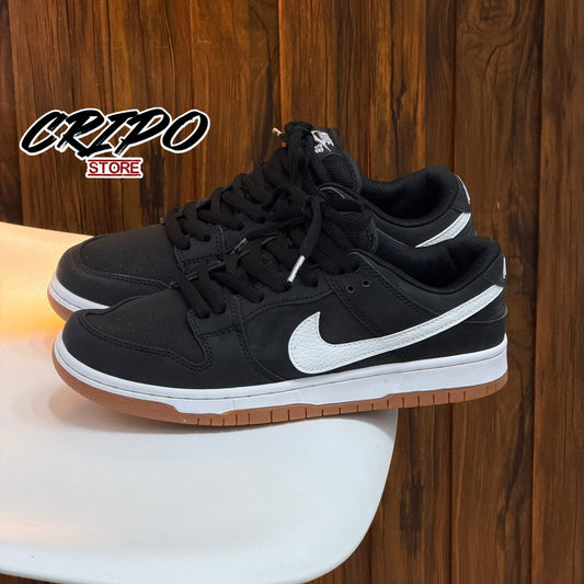 SB DUNK OBSIDIAN GUM