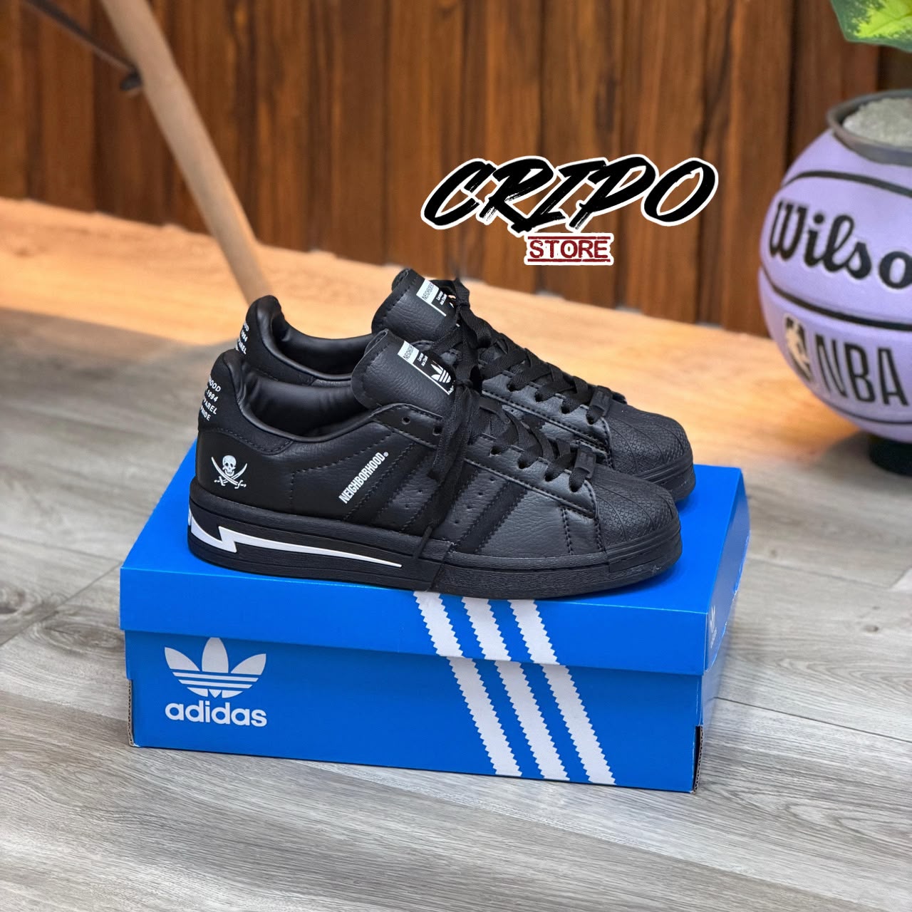 SUPERSTAR NEIGHBORHOOD SHADOW SKULL