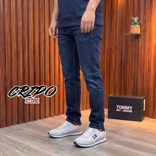 TOMMY H. RUNNER PLATINUM WHITE