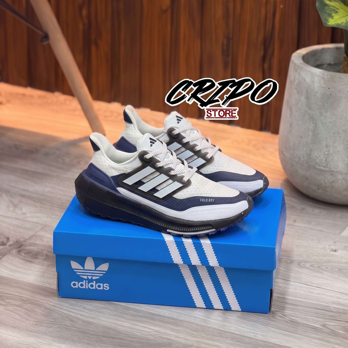 ULTRABOOST NAVY ICE