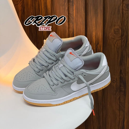 SB DUNK GREY GUM