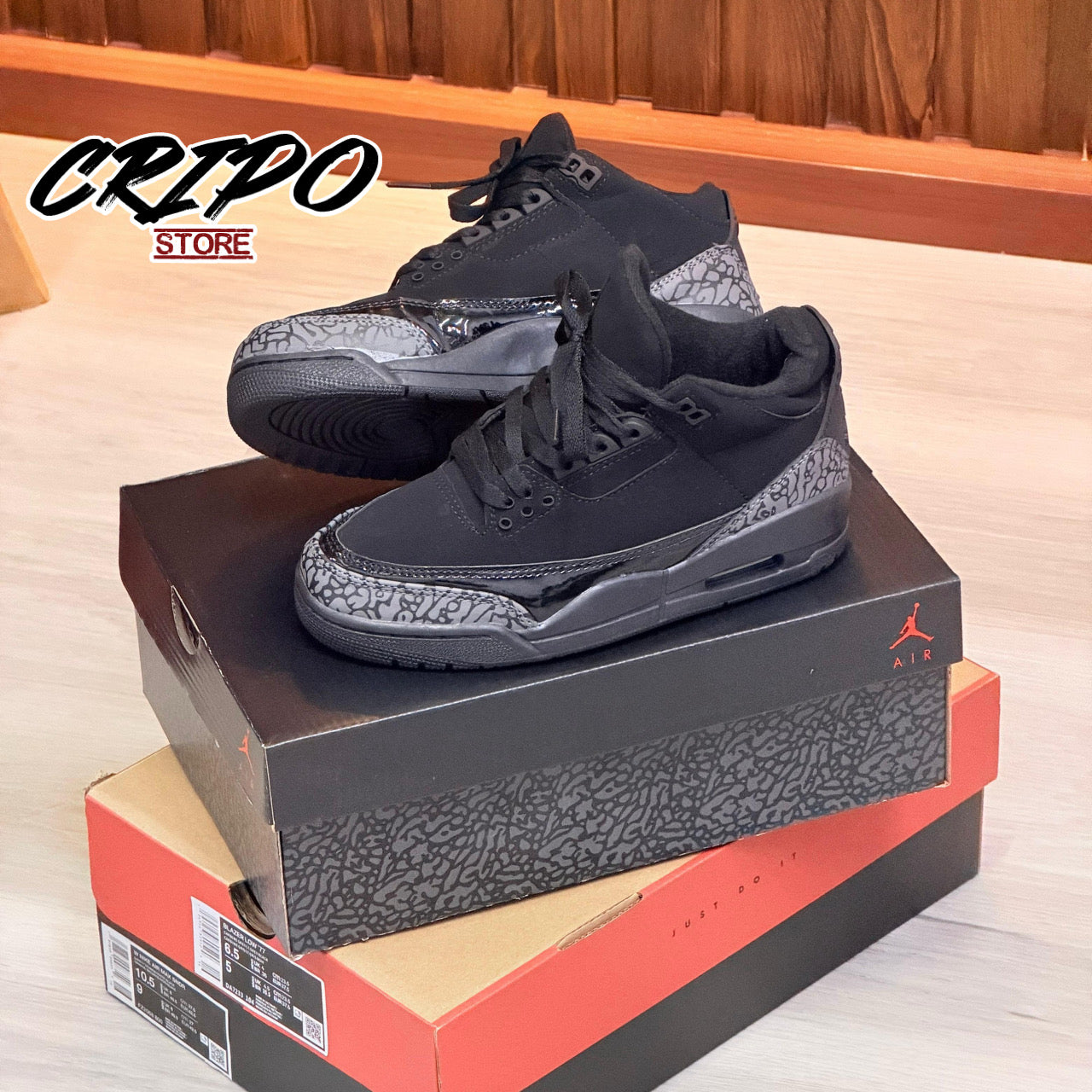 RETRO 3️⃣ DARK GLOSS