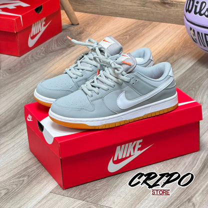 SB DUNK GREY GUM