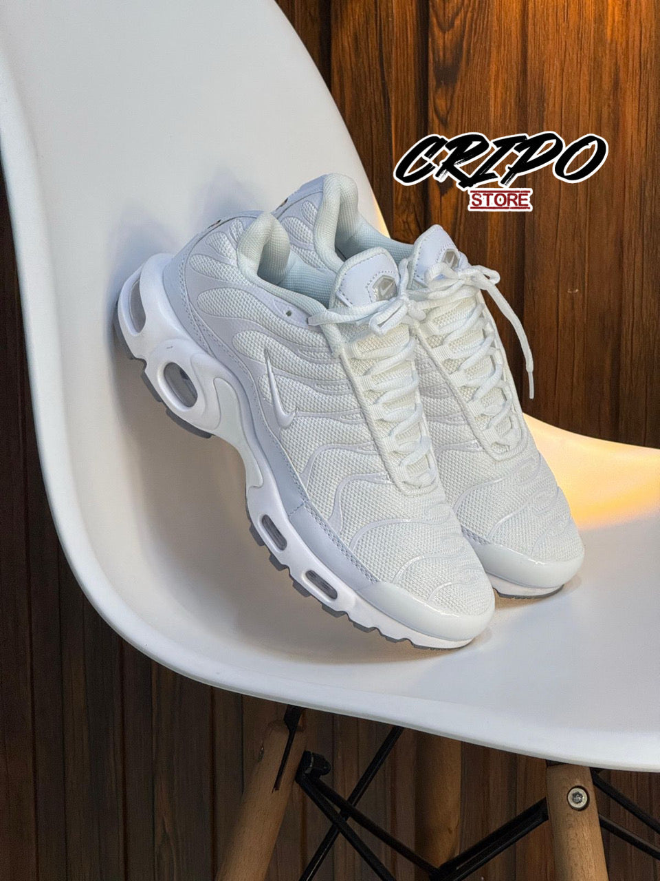 TN WHITE