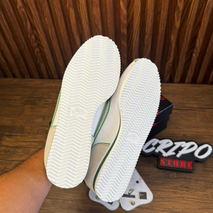 CORTEZ WHITE GUM ✏️