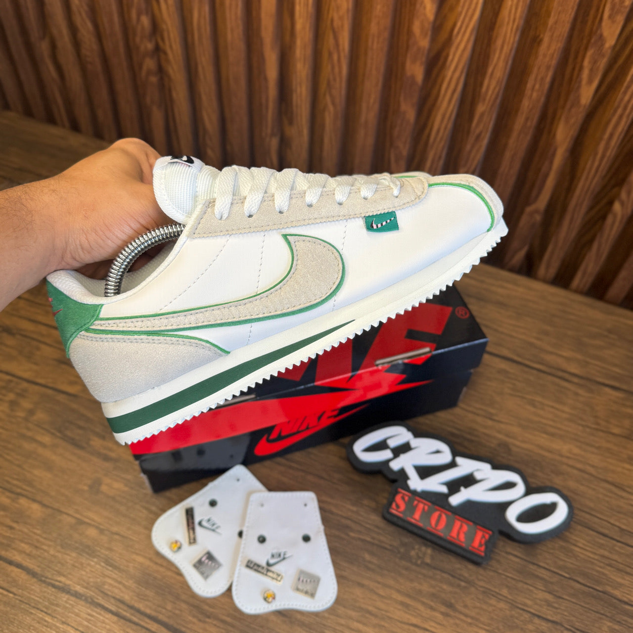 CORTEZ WHITE GUM ✏️