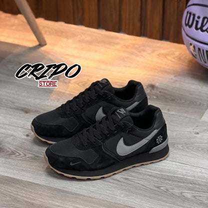 INTERNATIONALIST II SHADOW GUM