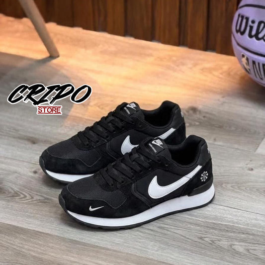 INTERNATIONALIST II PANDA CORE