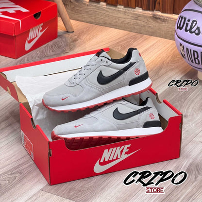 INTERNATIONALIST II WOLF CHILI