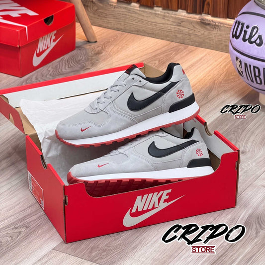 INTERNATIONALIST II WOLF CHILI