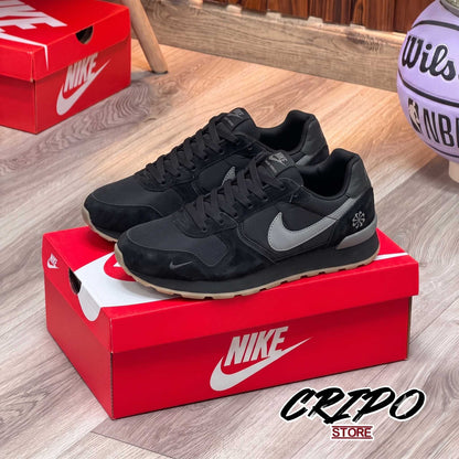 INTERNATIONALIST II SHADOW GUM