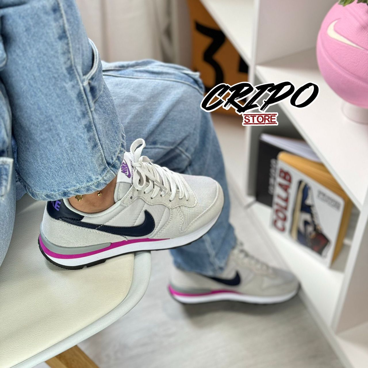 INTERNATIONAL URBAN GRAPHITE